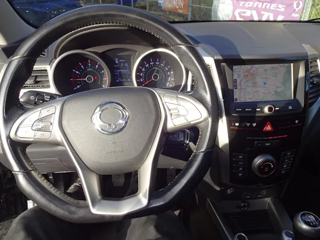 KGM -SsangYong Tivoli 1.6 e-XGi Quartz 2WD