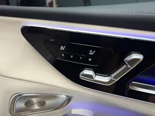 Mercedes-Benz GLC 220 d 4M - DISTRONIC / Head-Up Display / 360 Grad Kamera