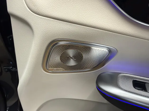 Mercedes-Benz GLC 220 d 4M - DISTRONIC / Head-Up Display / 360 Grad Kamera