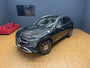 Mercedes-Benz GLC 220 d 4M - DISTRONIC / Head-Up Display / 360 Grad Kamera