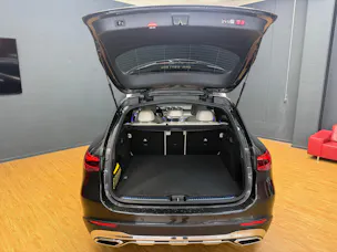 Mercedes-Benz GLC 220 d 4M - DISTRONIC / Head-Up Display / 360 Grad Kamera