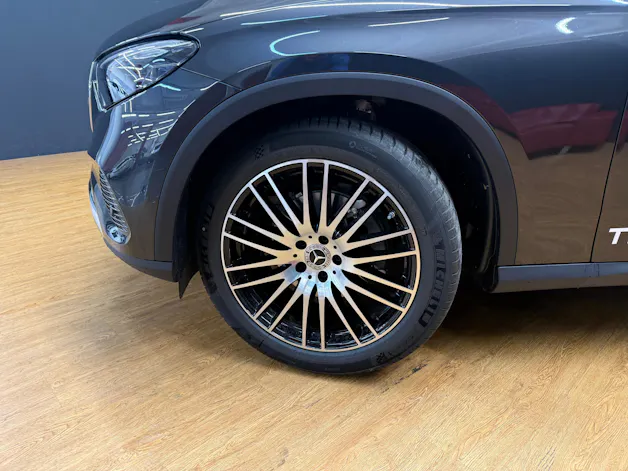 Mercedes-Benz GLC 220 d 4M - DISTRONIC / Head-Up Display / 360 Grad Kamera