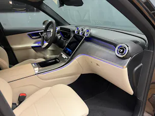 Mercedes-Benz GLC 220 d 4M - DISTRONIC / Head-Up Display / 360 Grad Kamera