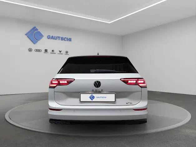 VW Golf Variant 1.5 eTSI mHEV R-Line