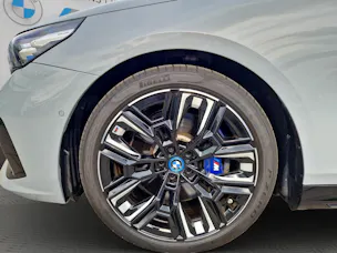 BMW i5 M60 xDrive