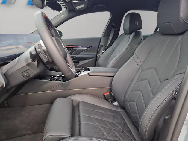 BMW i5 M60 xDrive