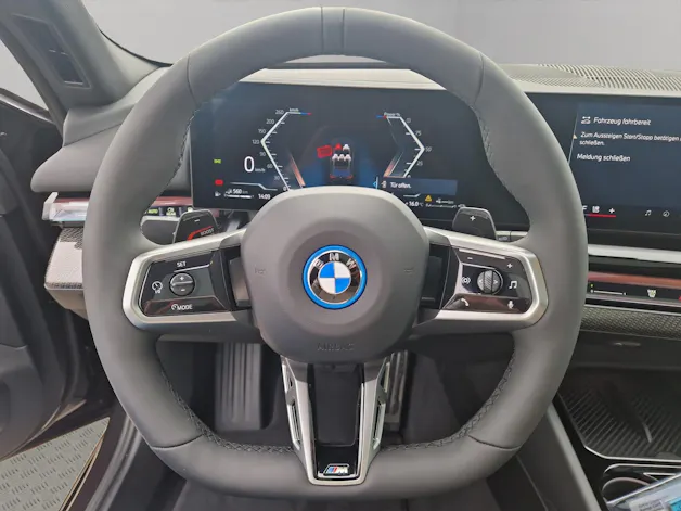 BMW 550e xDrive Touring M Sport Pro Steptronic