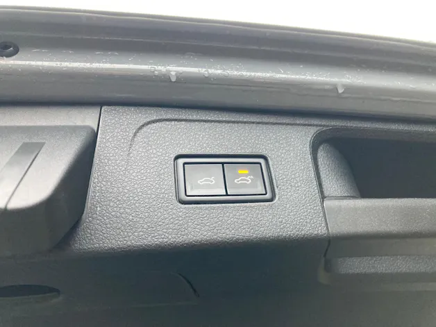 VW Passat Variant 2.0 TSI R-Line Edition 4Motion DSG