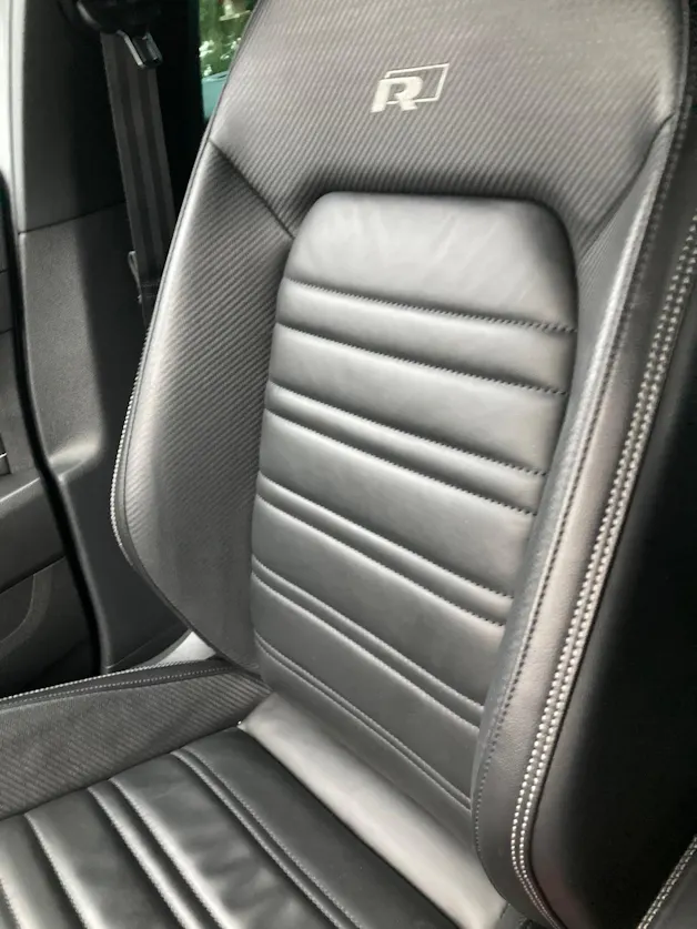 VW Passat Variant 2.0 TSI R-Line Edition 4Motion DSG