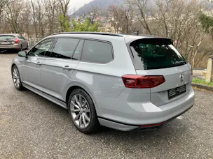 VW Passat Variant 2.0 TSI R-Line Edition 4Motion DSG