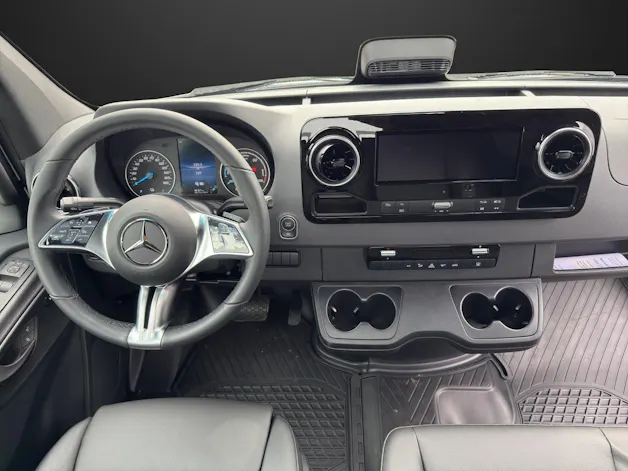 Mercedes-Benz eSprinter Fahrgestell 420 81kWh Standard Pro