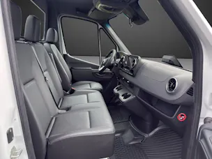Mercedes-Benz eSprinter Fahrgestell 420 81kWh Standard Pro
