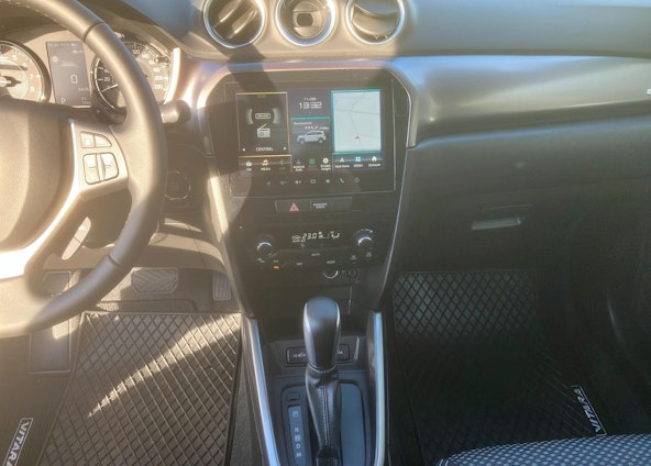 Vehicle image 8 Vehicle image 8