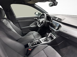 Vehicle image AUDI Q3 2.0 40 TFSI S line quattro S-Tronic