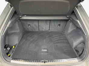 Vehicle image AUDI Q3 2.0 40 TFSI S line quattro S-Tronic