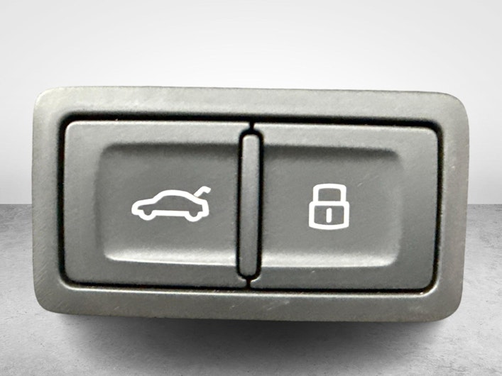 Vehicle image AUDI Q3