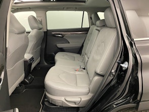 Vehicle image TOYOTA Highlander 2.5 HSD Premium