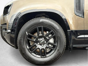 image du véhicule LAND ROVER Defender 110 3.0 D I6 300 X-Dynamic HSE