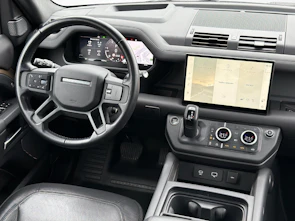 image du véhicule LAND ROVER Defender 110 3.0 D I6 300 X-Dynamic HSE