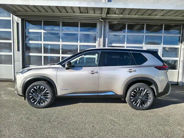 Nissan X-Trail 1.5 VC-T Tekna+ e-4orce