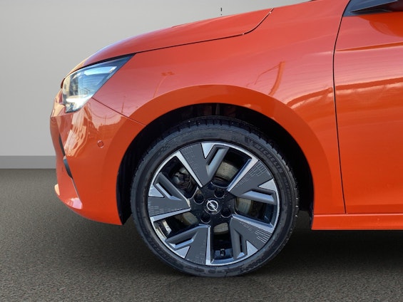 Vehicle image 7 Vehicle image 7