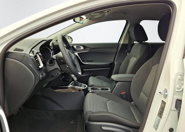 Vehicle image 3 Vehicle image 3