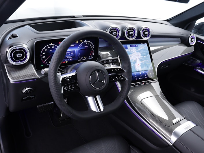 Vehicle image MERCEDES-BENZ GLC 300