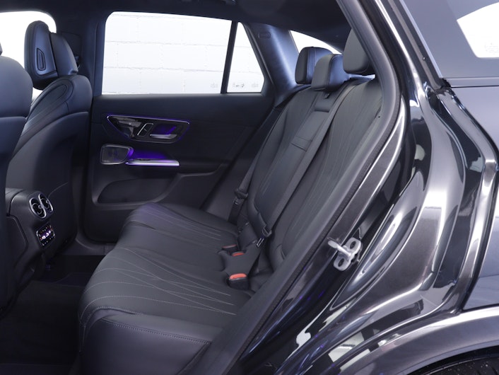 Vehicle image MERCEDES-BENZ GLC 300