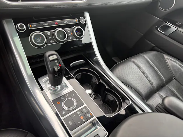 Land Rover Range Rover Sport 3.0 V6 SC HSE