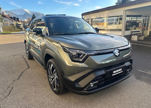 First vehicle image First vehicle image