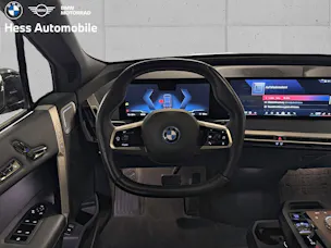 BMW iX M60