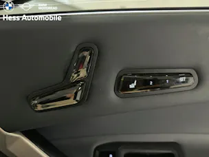 BMW iX M60