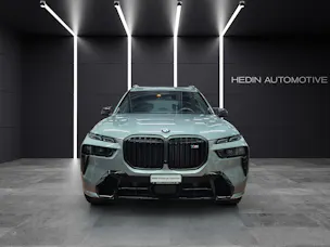 BMW X7 M60i