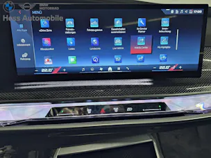 BMW M760e xDrive