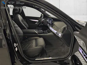 BMW M760e xDrive