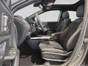 Mercedes-Benz GLA 250 4Matic 8G-DCT Swiss Star