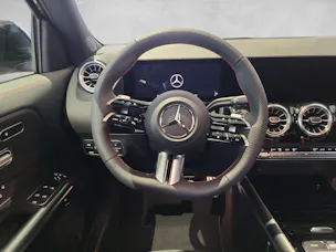 Mercedes-Benz GLA 250 4Matic 8G-DCT Swiss Star