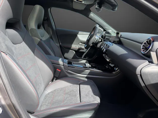 Mercedes-Benz A 250 4Matic 8G-DCT