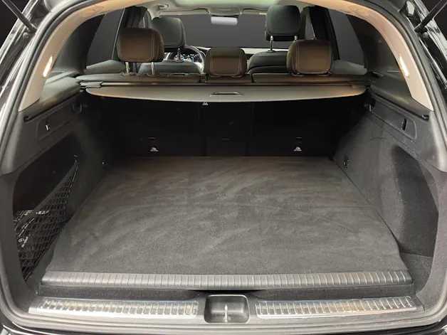 MERCEDES-BENZ GLC 300 e AMG Line 4Matic