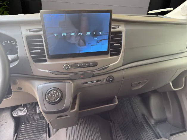 Ford E-Transit Van 390 L2 Trend RWD 68kWh