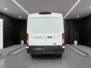 Ford E-Transit Van 390 L2 Trend RWD 68kWh