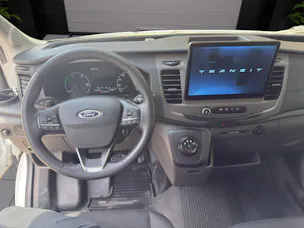 Ford E-Transit Van 390 L2 Trend RWD 68kWh