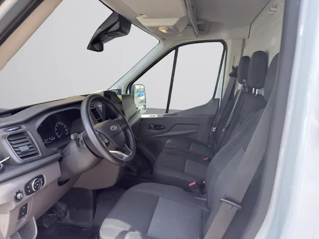 Ford E-Transit Van 390 L2 Trend RWD 68kWh