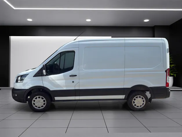 Ford E-Transit Van 390 L2 Trend RWD 68kWh