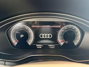 Audi A4 Avant 45 TFSI S line S-tronic quattro