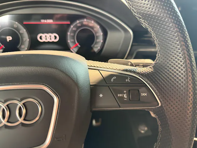 Audi A4 Avant 45 TFSI S line S-tronic quattro
