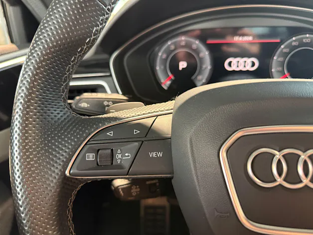 Audi A4 Avant 45 TFSI S line S-tronic quattro