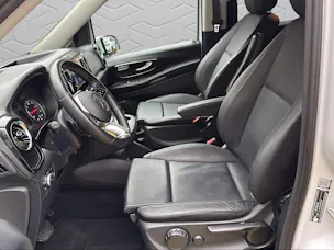 Mercedes-Benz Vito 124 CDI Lang Select Tourer 9G-Tronic