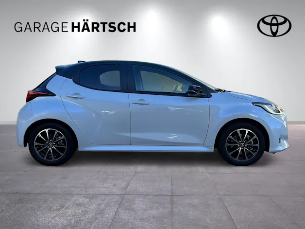 Toyota Yaris 1.5 VVT-i HSD GR Sport