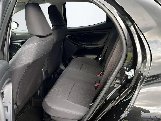 Toyota Yaris 1.5 VVT-i HSD Trend